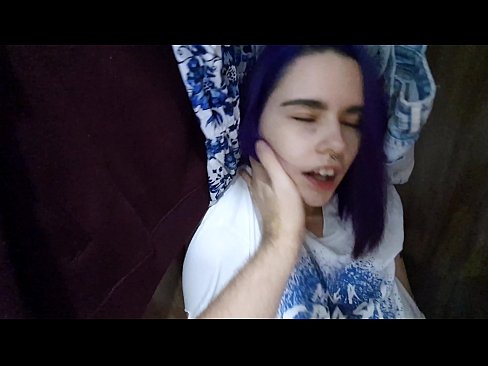 ❤️ Vaig trobar la meva germana a l'armari i la vaig ajudar a correr-se Vídeo porno al ca.high-pass.ru ❌❤